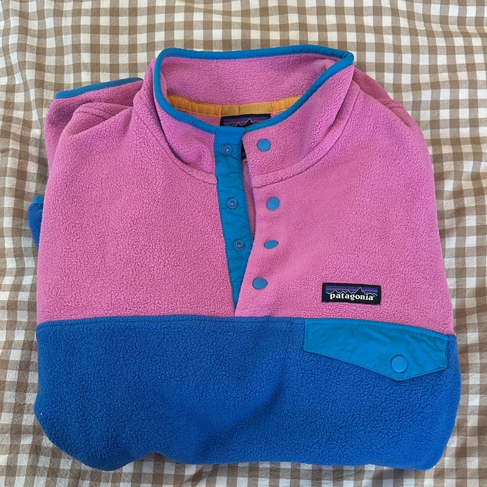 Patagonia Vibrant Pink and Blue Snap-T Fleece